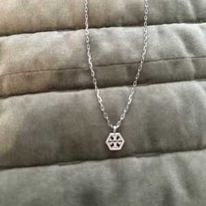 Tory Burch Silver Pendant Necklace